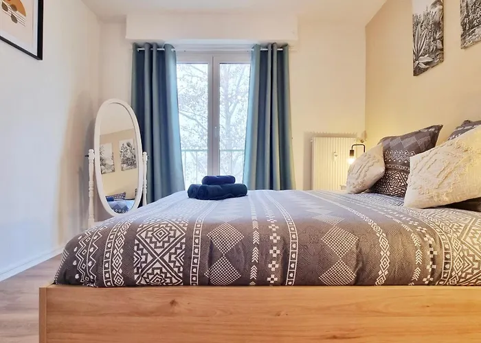 Le Petit Leon - - Fibre - Rbnb *